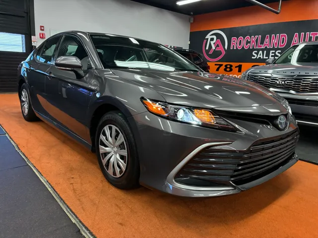 2021 Toyota Camry LE