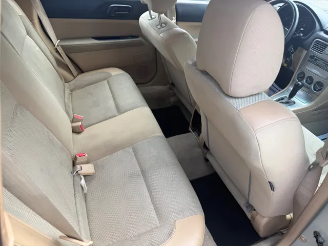 2005 Subaru Forester X - Photo 10