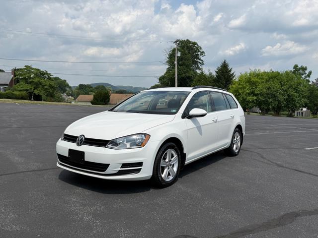 2015 Volkswagen Golf SportWagen TDI S