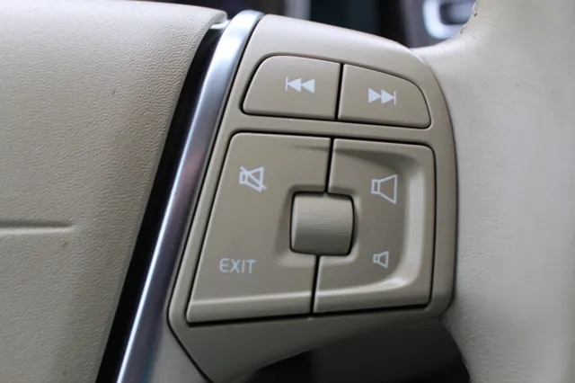 2012 Volvo XC60 photo 13