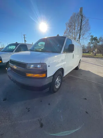 2019 Chevrolet Express Cargo Work Van's photo