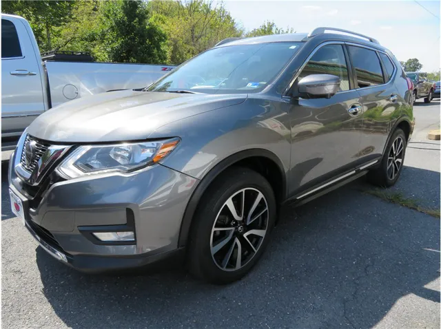 2020 Nissan Rogue SL