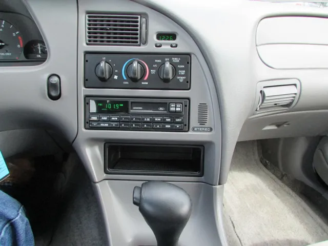 1996 Mercury Cougar - Photo 12