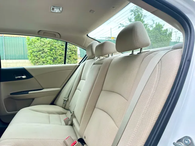 2017 Honda Accord EX - Photo 33