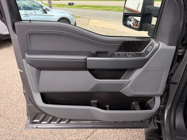 2022 Ford F-150 XLT - Photo 11