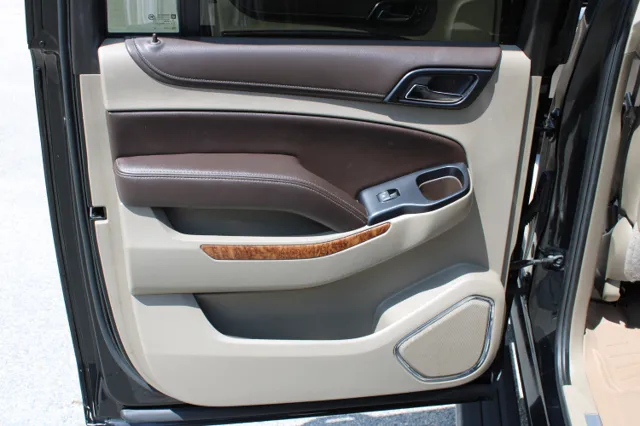 2015 Chevrolet Suburban LTZ - Photo 36