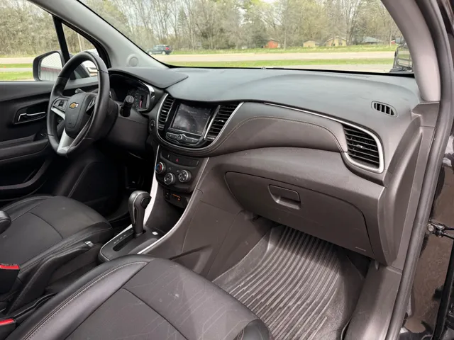2020 Chevrolet Trax LT - Photo 16