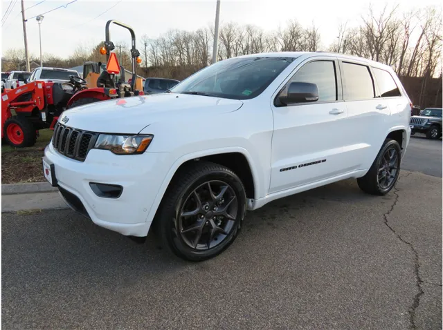 2021 Jeep Grand Cherokee 80th Edition's photo