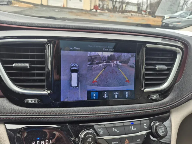 2017 Chrysler Pacifica Limited - Photo 29