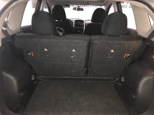 2015 Nissan Versa Note 8
