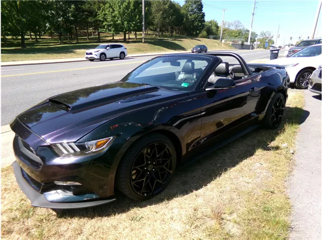 2016 Ford Mustang GT Premium's photo