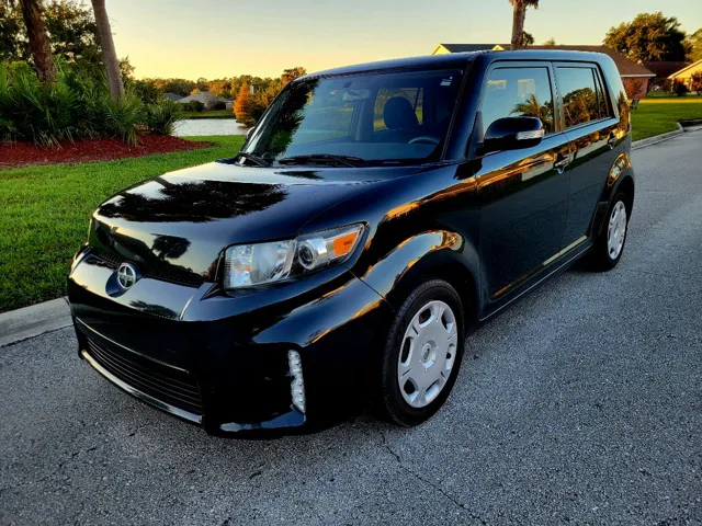 2014 Scion xB Base