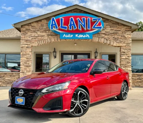 2023 Nissan Altima 2.5 SR's photo