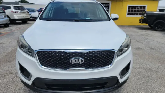 2016 Kia Sorento LX