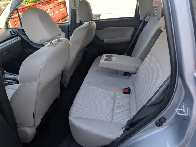 2014 Subaru Forester 2.5i photo 10
