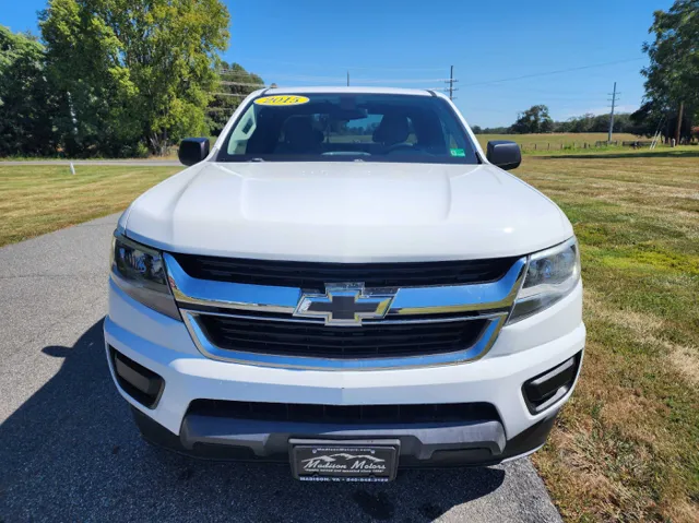 2015 Chevrolet Colorado Base photo 3
