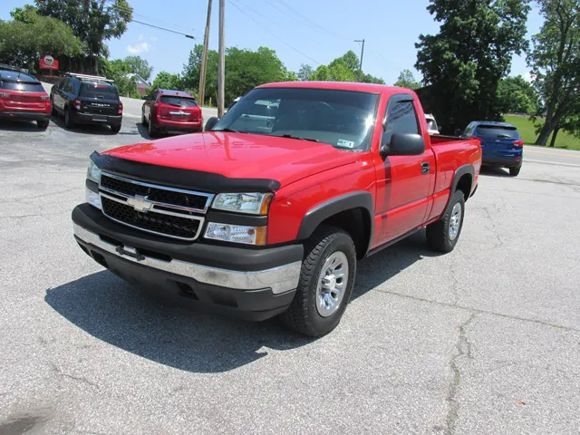 2007 Chevrolet Silverado 1500 Work Truck 4X4 Regular Cab SWB's photo