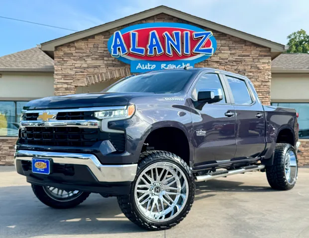 2023 Chevrolet Silverado 1500 LT Crew Cab Short Box's photo