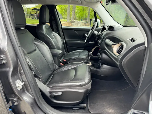 2017 Jeep Renegade Limited - Photo 27