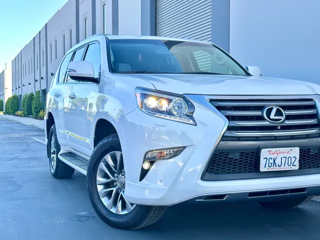 2014 Lexus GX 460 460 Luxury's photo