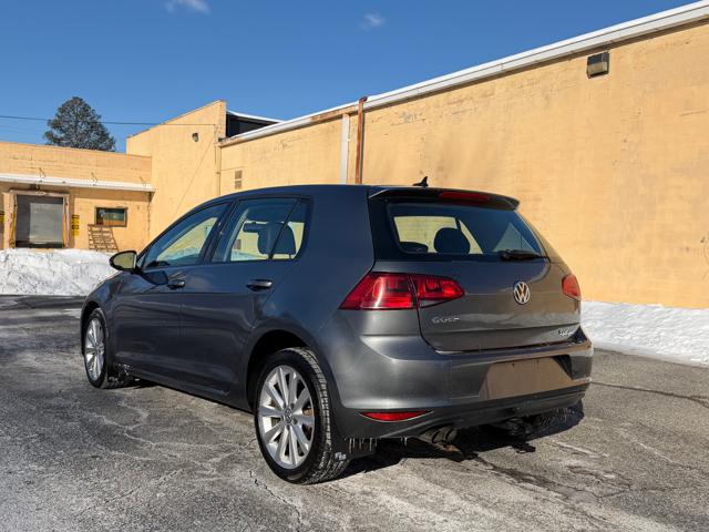 2015 Volkswagen Golf TDI S 6A