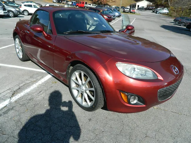 2010 Mazda MX-5 Miata's photo