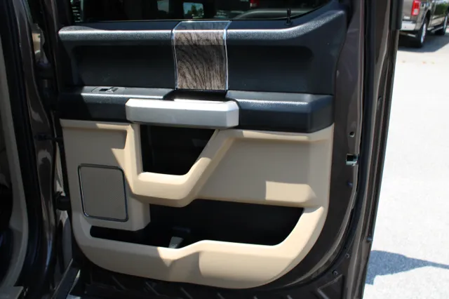 2017 Ford F-250 Super Duty Lariat - Photo 33