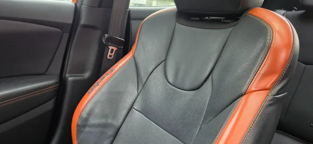 2016 Hyundai Veloster Base - Photo 19