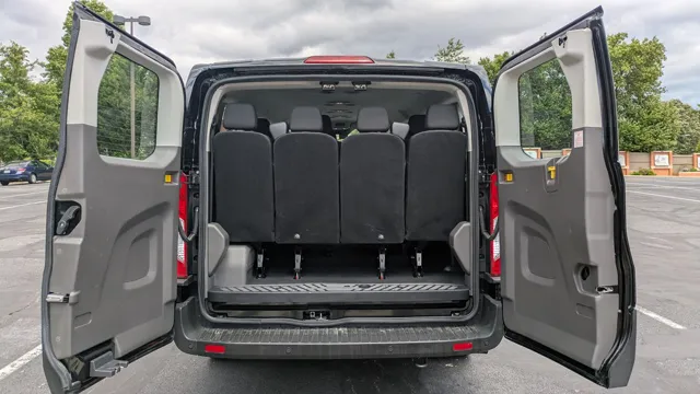 2024 Ford Transit Passenger Van - Photo 16