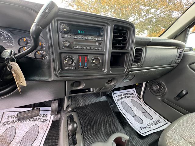 2005 Chevrolet Silverado 1500 Ext. Cab Long Bed 4WD
