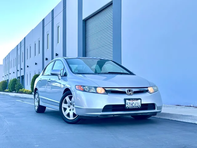 2006 Honda Civic LX 5AT's photo