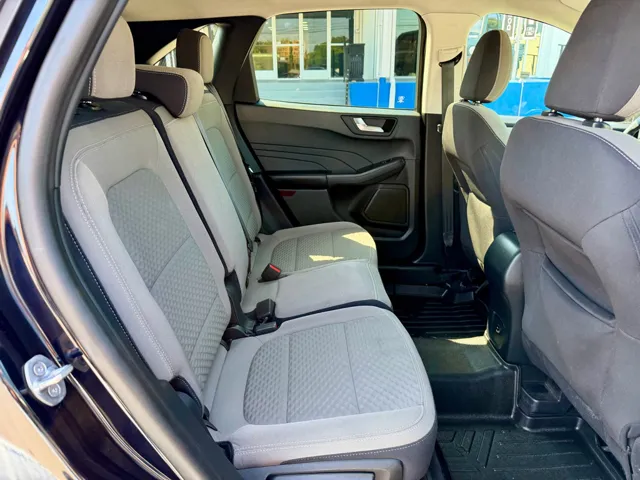 2021 Ford Escape SE - Photo 9