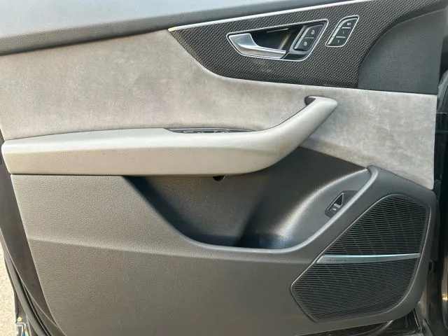 2021 Audi SQ8 Premium Plus - Photo 10
