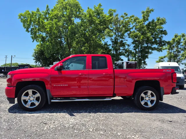 2017 Chevrolet Silverado 1500 LT 4X4 Double Cab Std Box's photo