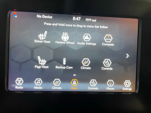 2019 Jeep Cherokee Latitude Plus - Photo 18