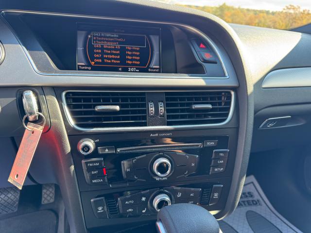 2014 Audi A4 2.0T Sedan quattro Tiptronic