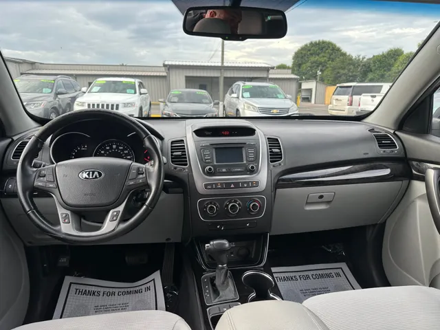 2015 Kia Sorento LX - Photo 9