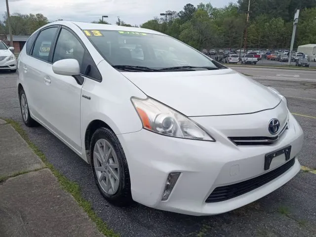 2013 Toyota Prius v