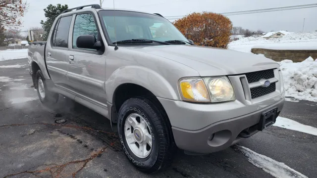 2003 Ford Explorer Sport Trac XLS's photo