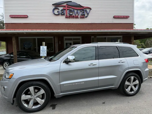 2015 Jeep Grand Cherokee Overland 4WD's photo