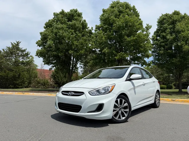 2017 Hyundai Accent Value Edition 4-Door 6-Speed Automatic's photo