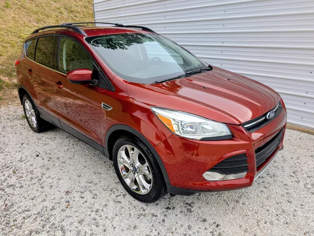 2014 Ford Escape SE's photo