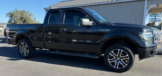 2014 Ford F-150 STX's photo