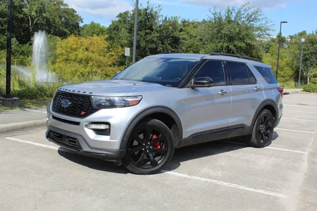 2020 Ford Explorer