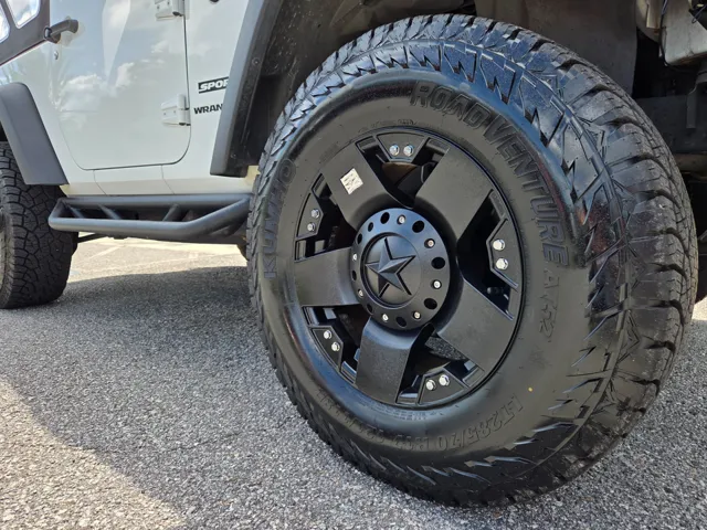 2013 Jeep Wrangler Sport photo 14