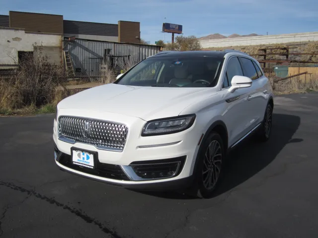 2020 Lincoln Nautilus Reserve