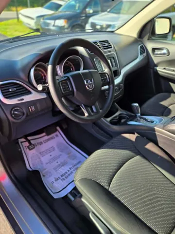 2018 Dodge Journey SE - Photo 9