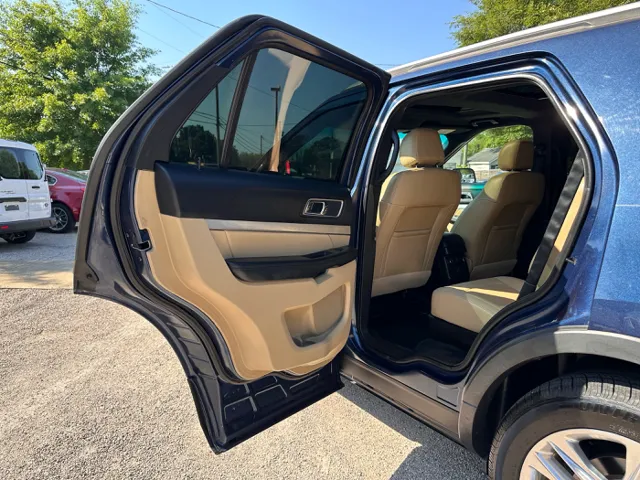 2016 Ford Explorer XLT - Photo 26