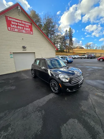 2015 MINI Countryman Countryman's photo