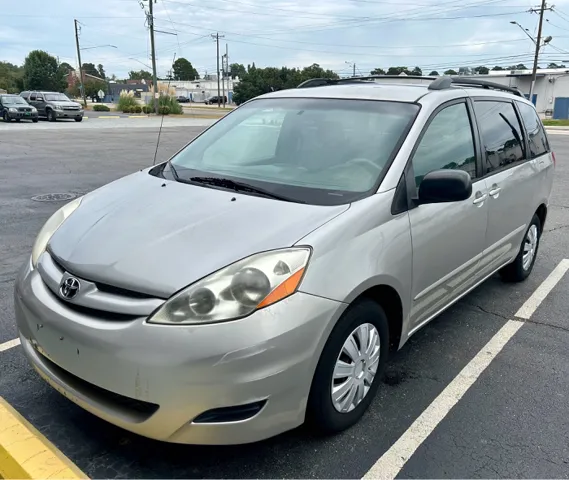 2008 Toyota Sienna